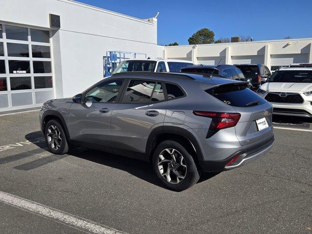 used 2024 Chevrolet Trax car, priced at $21,238