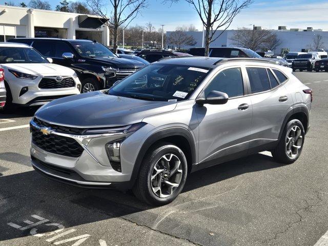 used 2024 Chevrolet Trax car, priced at $21,238