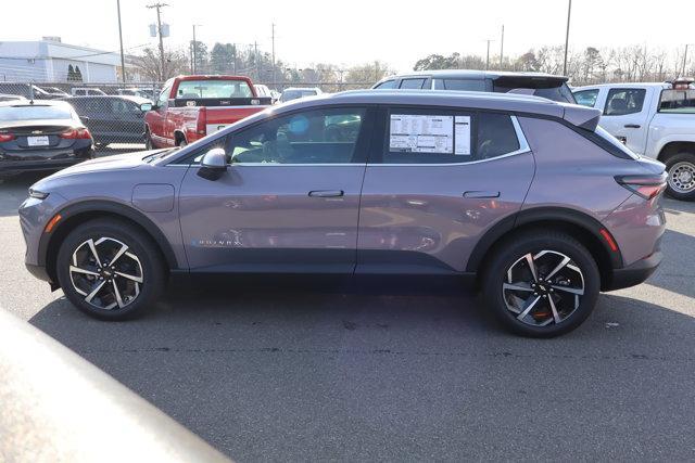 new 2026 Chevrolet Equinox EV car, priced at $33,385