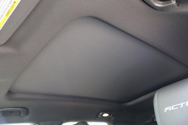 new 2026 Chevrolet TrailBlazer car, priced at $33,275