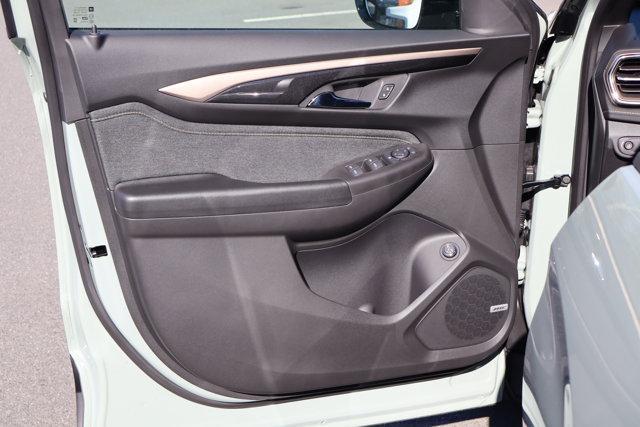 new 2026 Chevrolet TrailBlazer car, priced at $33,275