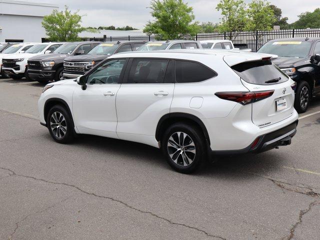 used 2024 Toyota Highlander car, priced at $38,383