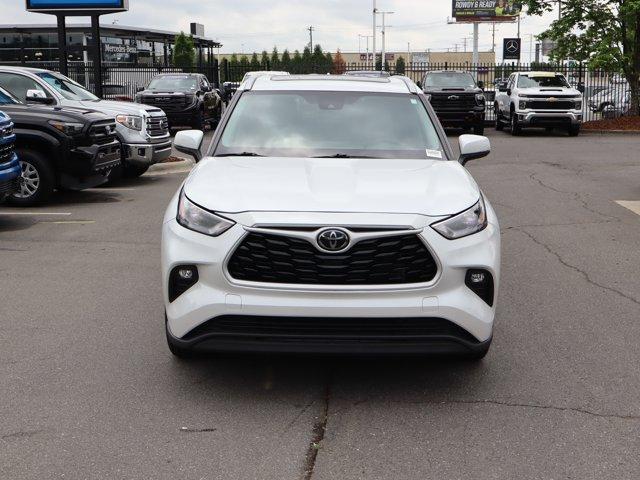 used 2024 Toyota Highlander car, priced at $38,383