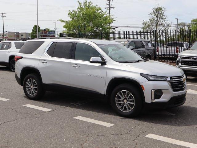 used 2022 Chevrolet Traverse car, priced at $27,237