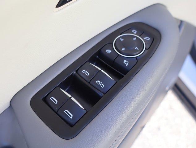 used 2020 Cadillac XT6 car, priced at $26,920