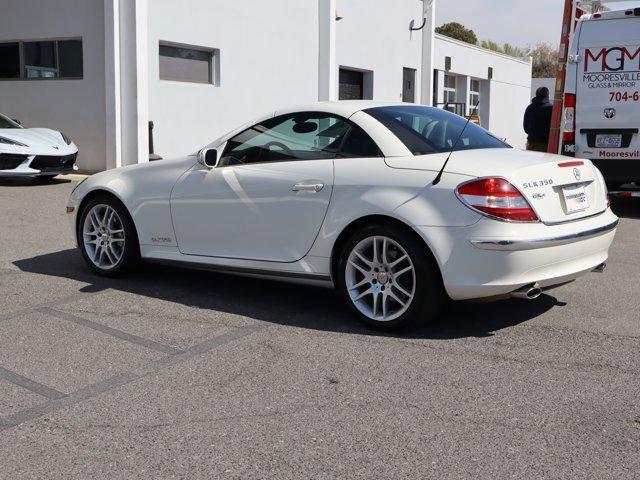 used 2007 Mercedes-Benz SLK-Class car, priced at $11,999
