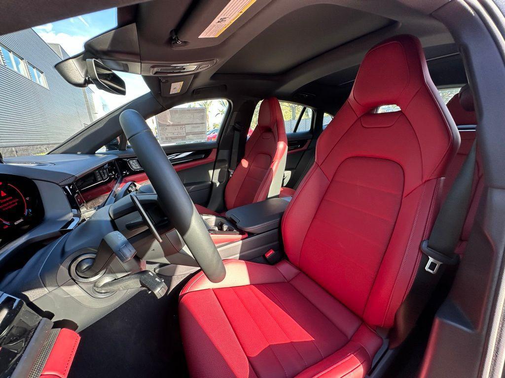new 2026 Porsche Panamera car, priced at $137,540