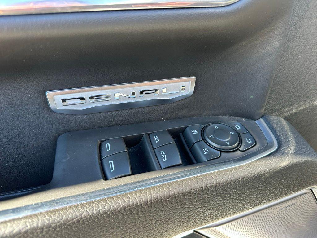 used 2023 GMC Sierra 1500 car, priced at $49,995