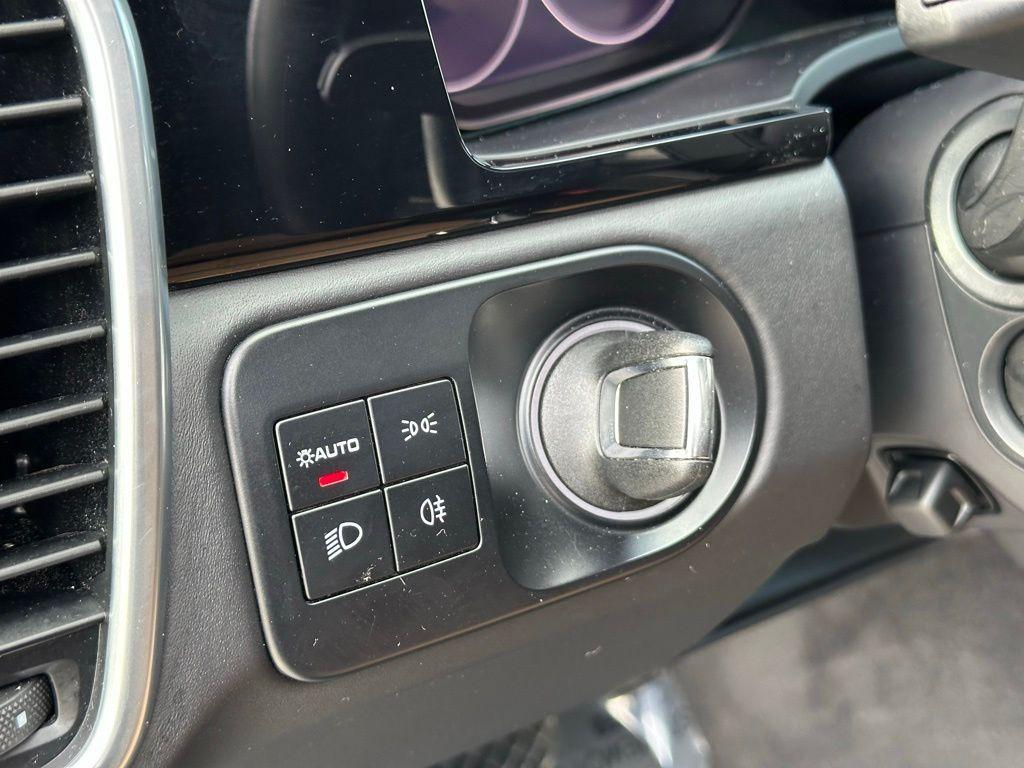 used 2023 Porsche Cayenne car, priced at $62,995