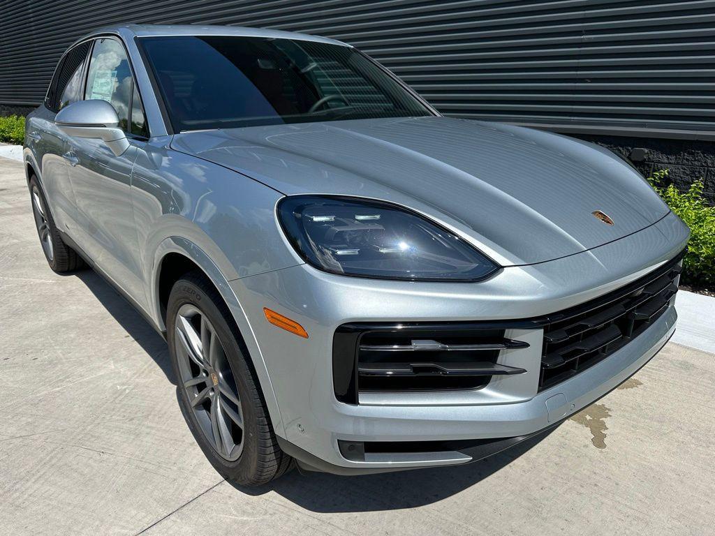 used 2025 Porsche Cayenne car, priced at $120,999
