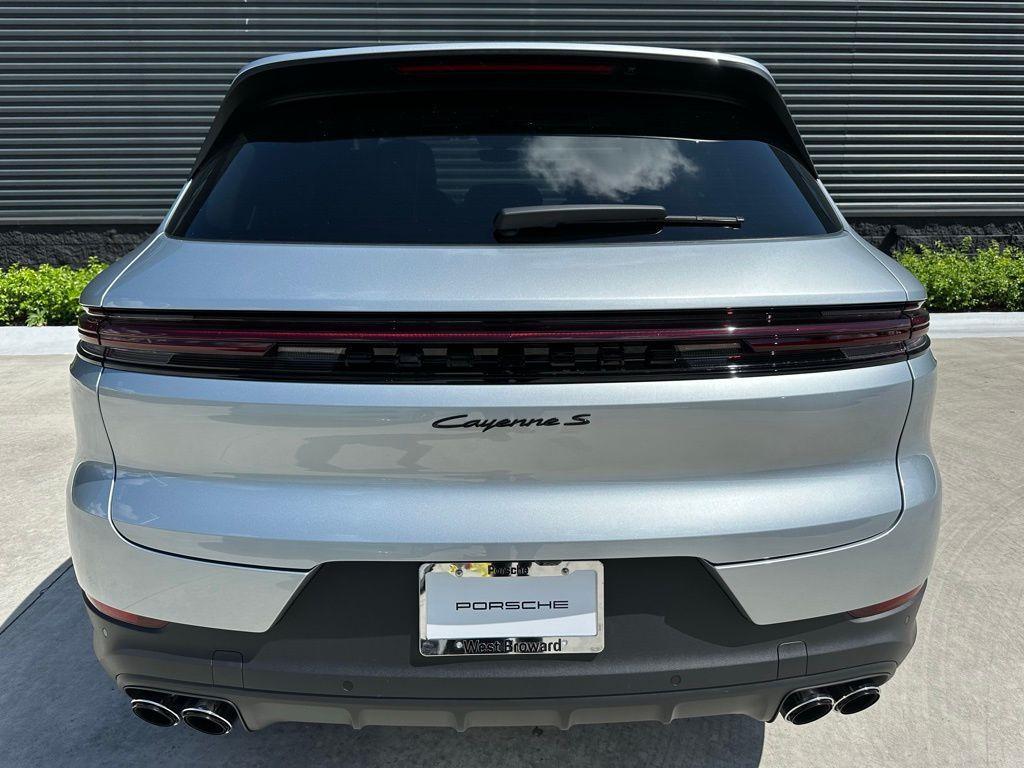 used 2025 Porsche Cayenne car, priced at $120,999