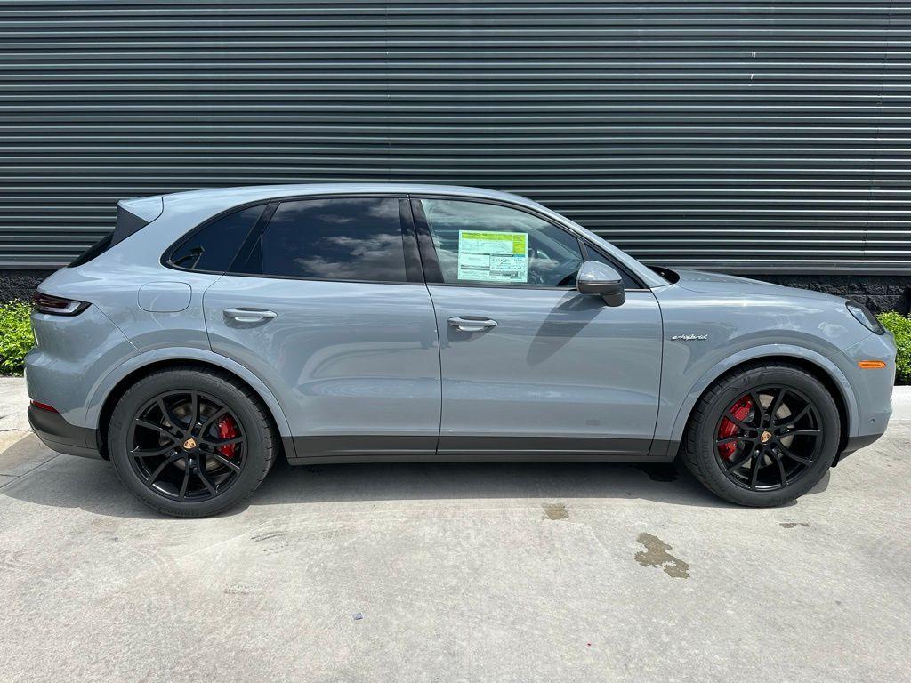 used 2025 Porsche Cayenne car, priced at $110,125