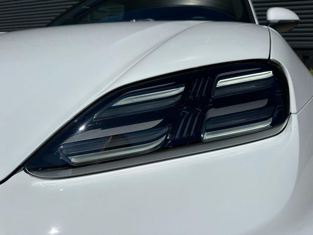 used 2026 Porsche Macan car, priced at $89,450