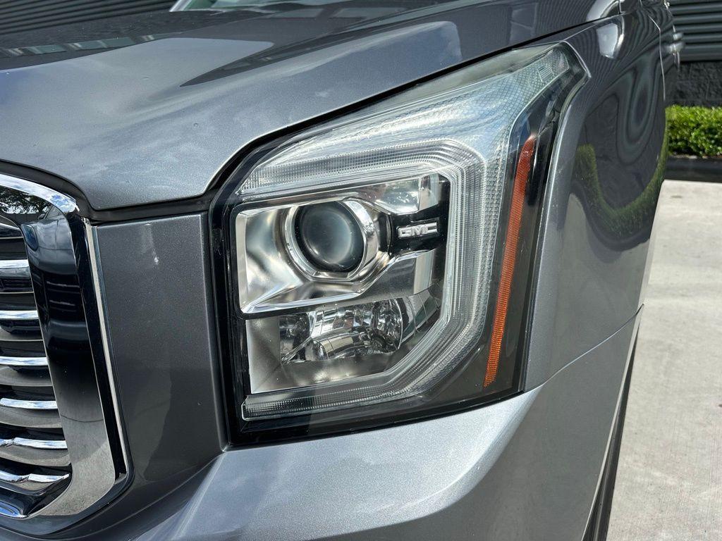 used 2019 GMC Yukon car, priced at $26,995