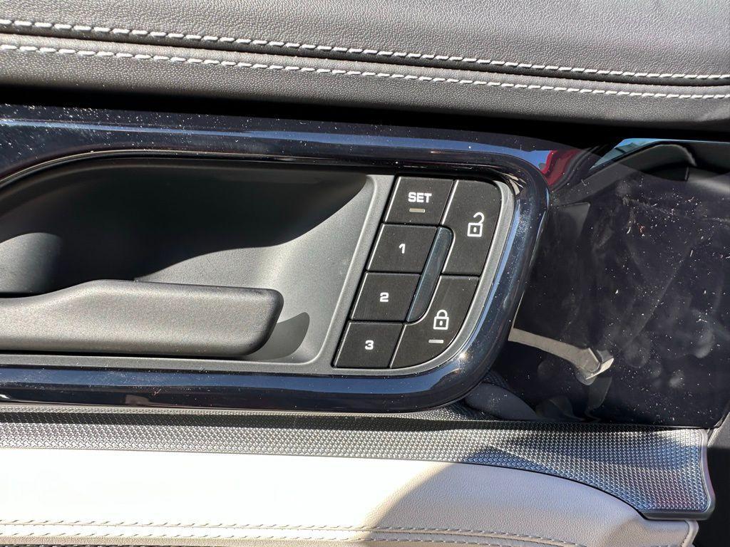 new 2026 Porsche Panamera car, priced at $141,990