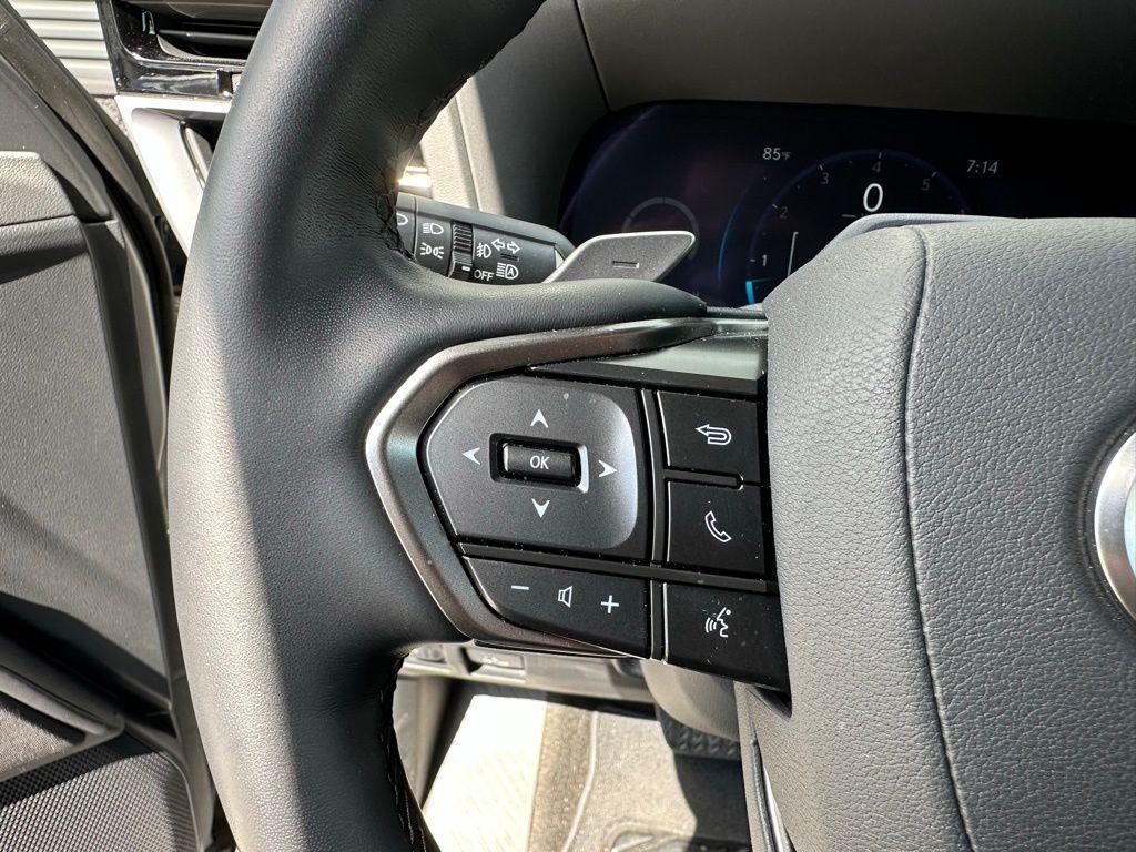 used 2025 Lexus GX 550 car, priced at $87,995