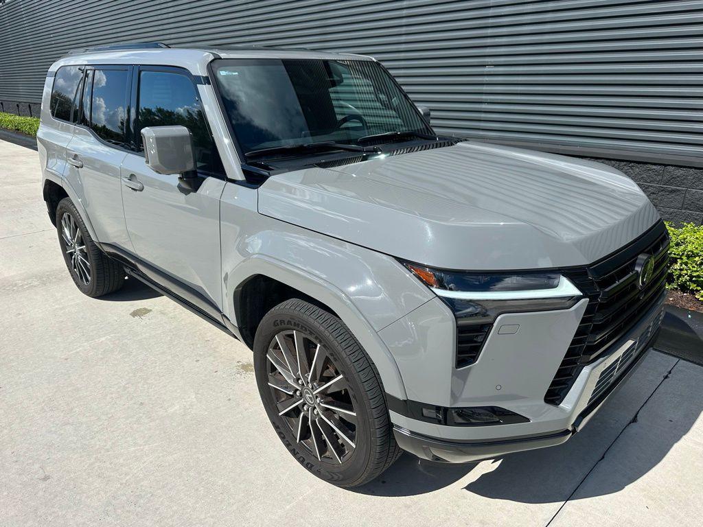 used 2025 Lexus GX 550 car, priced at $87,995