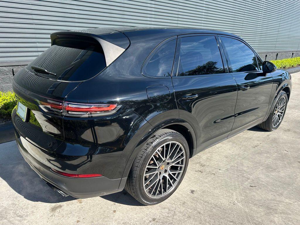 used 2022 Porsche Cayenne car, priced at $59,695