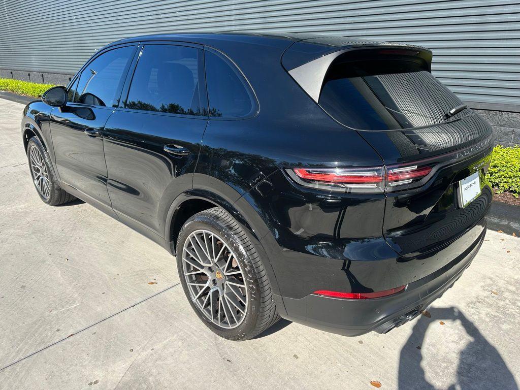 used 2022 Porsche Cayenne car, priced at $59,695