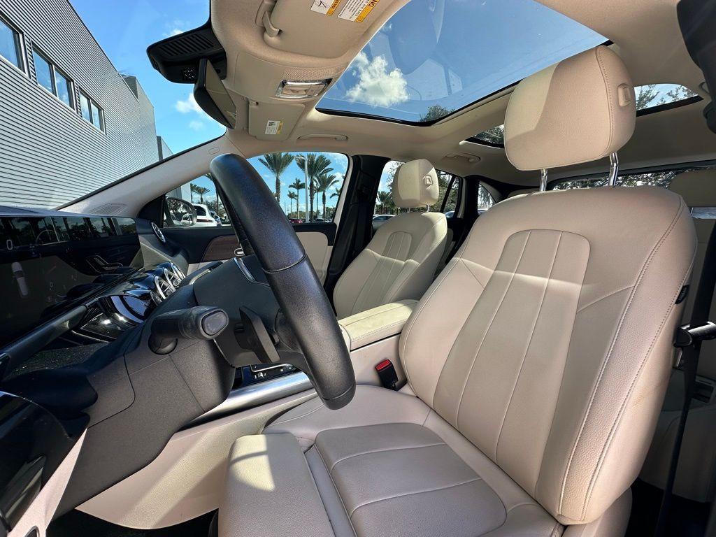 used 2023 Mercedes-Benz GLA 250 car, priced at $22,995