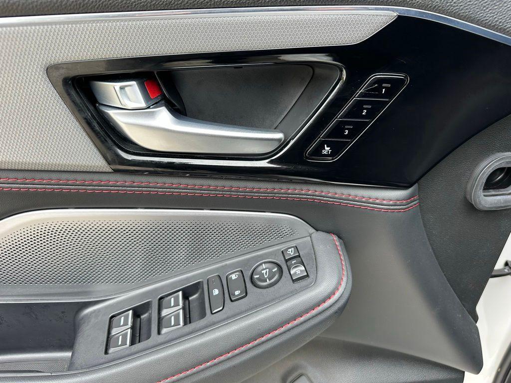 used 2026 Acura MDX car, priced at $56,125