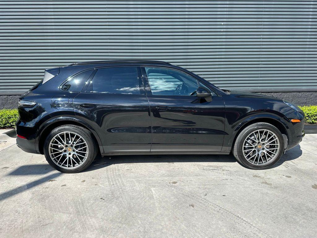 used 2022 Porsche Cayenne car, priced at $59,995