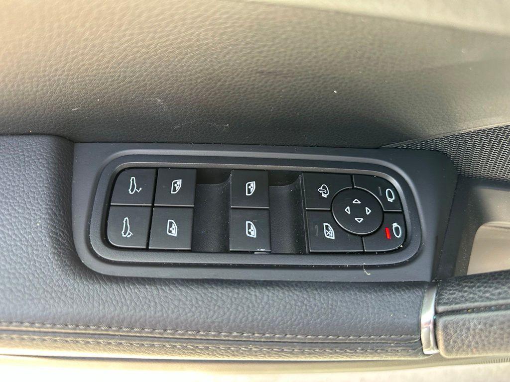 used 2023 Porsche Cayenne car, priced at $61,125