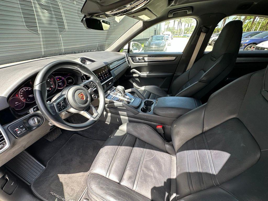 used 2023 Porsche Cayenne car, priced at $61,125