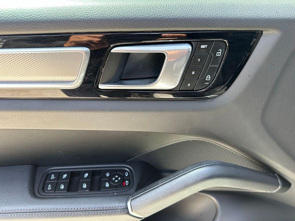 used 2023 Porsche Cayenne car, priced at $61,125