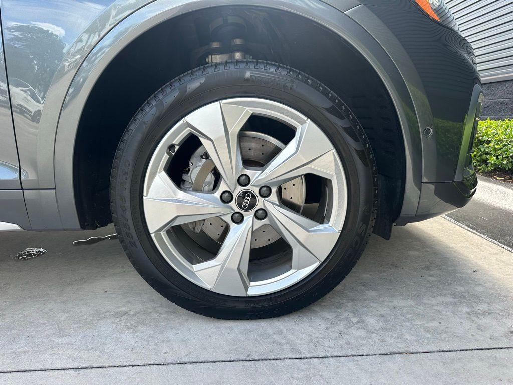 used 2021 Audi Q5 car, priced at $24,995