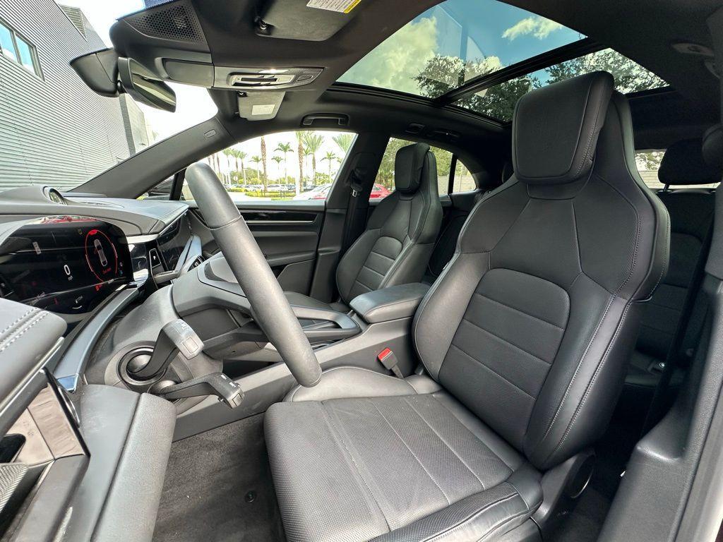 used 2025 Porsche Macan car, priced at $89,995