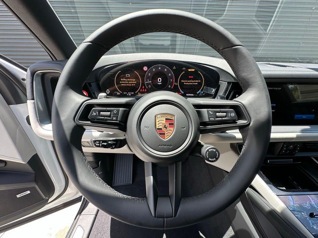 used 2025 Porsche Cayenne car, priced at $94,999