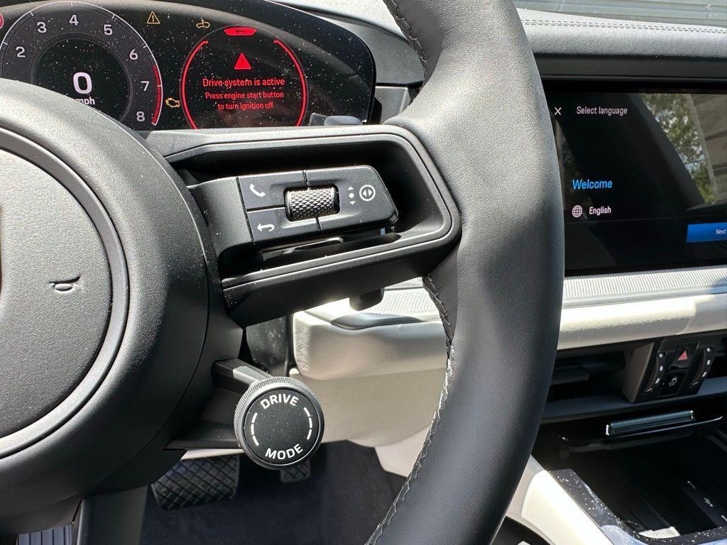 used 2025 Porsche Cayenne car, priced at $94,999