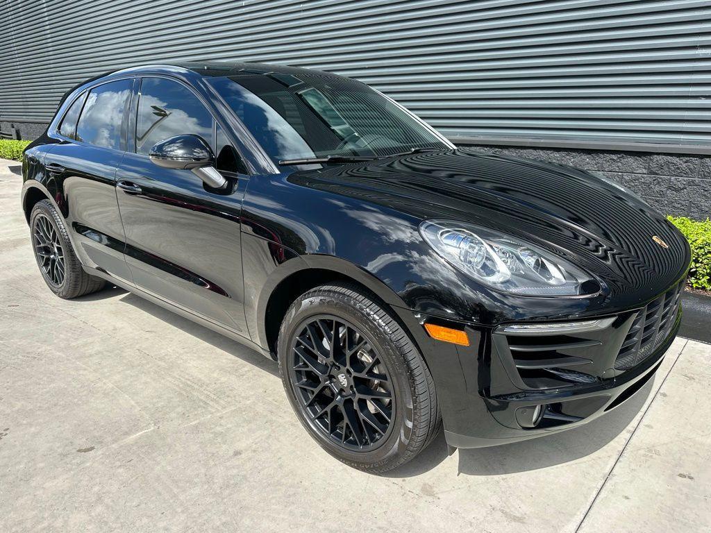 used 2018 Porsche Macan car, priced at $30,995