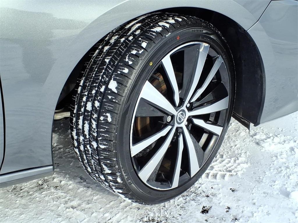 used 2022 Nissan Altima car, priced at $19,233