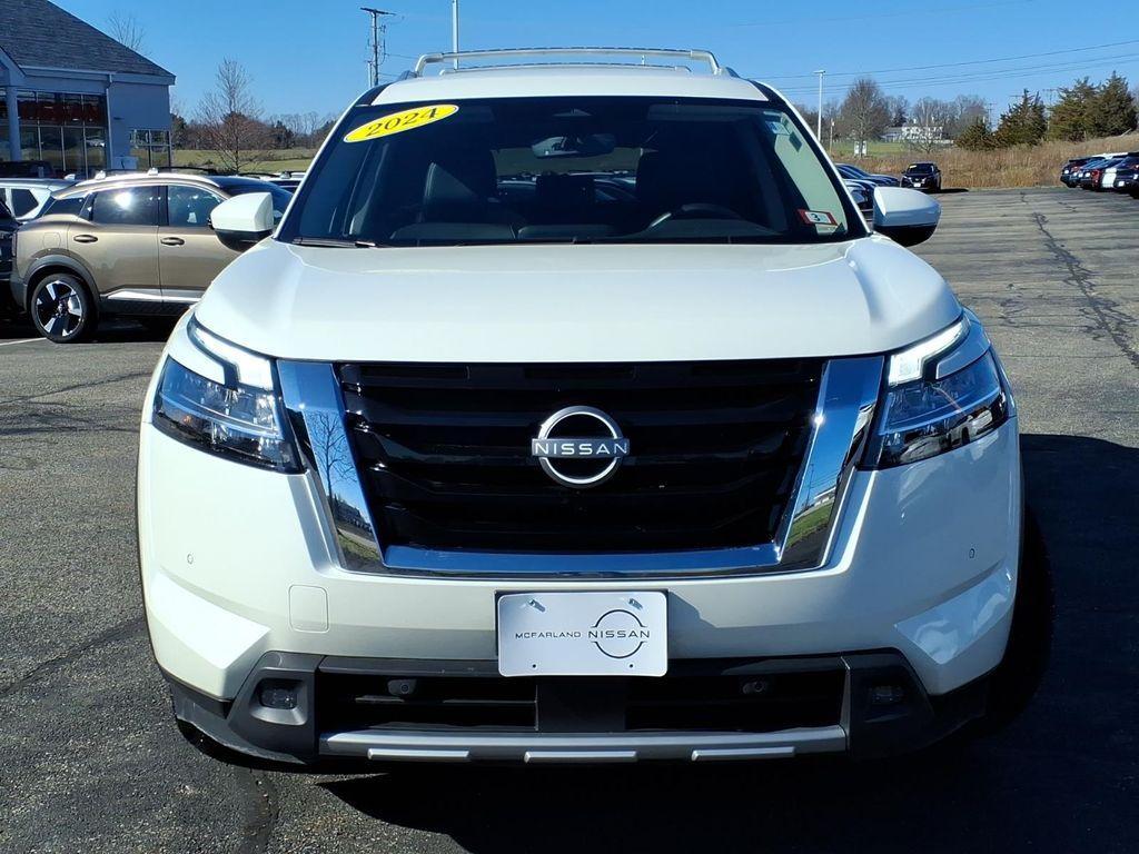 used 2024 Nissan Pathfinder car, priced at $33,400