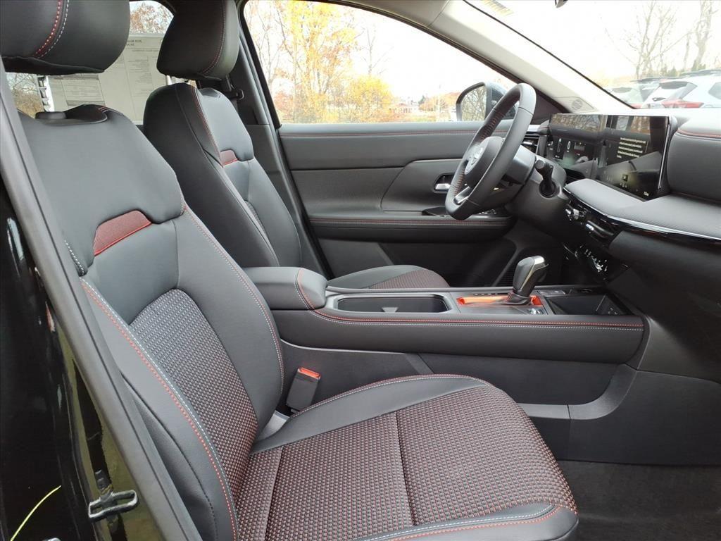 new 2026 Nissan Kicks car, priced at $29,125