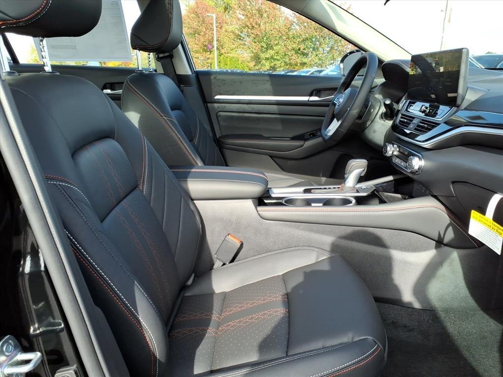 new 2025 Nissan Altima car, priced at $29,574