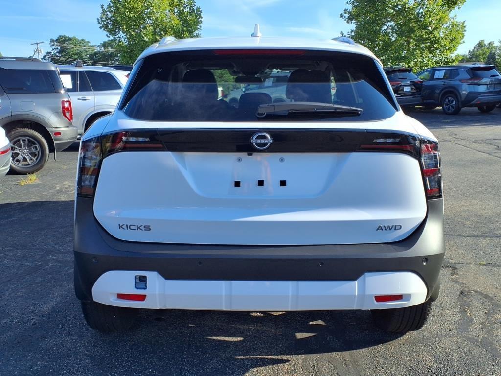 new 2025 Nissan Kicks car, priced at $25,701