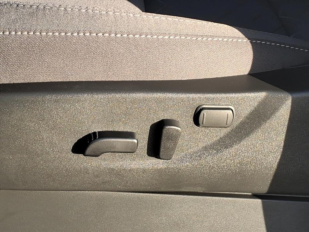 new 2026 Nissan Frontier car, priced at $40,850