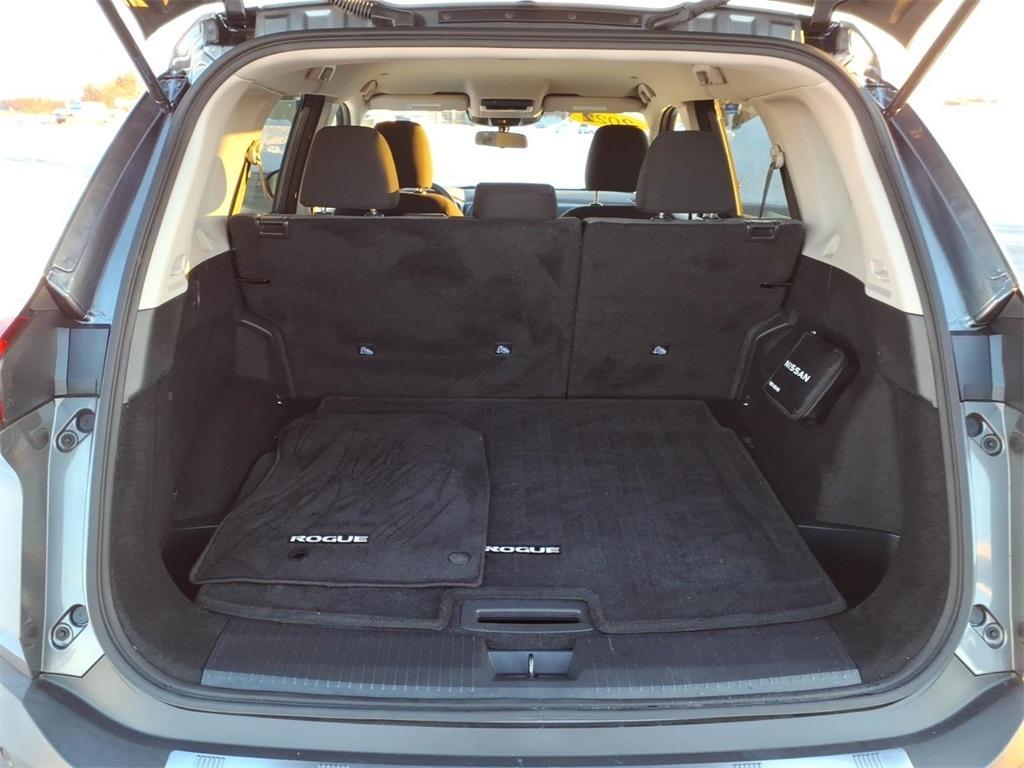 used 2022 Nissan Rogue car, priced at $21,866