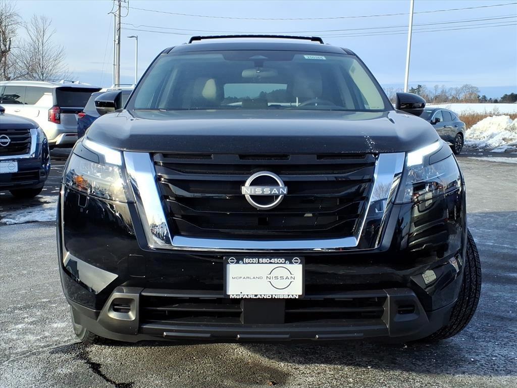 new 2025 Nissan Pathfinder car, priced at $39,890