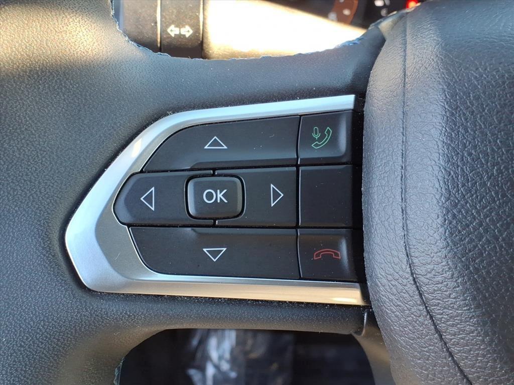 used 2022 Jeep Compass car, priced at $18,065