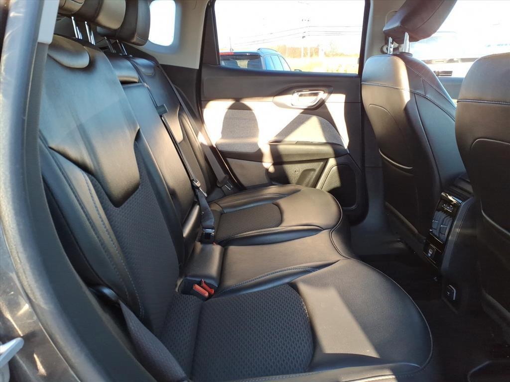 used 2022 Jeep Compass car, priced at $18,065