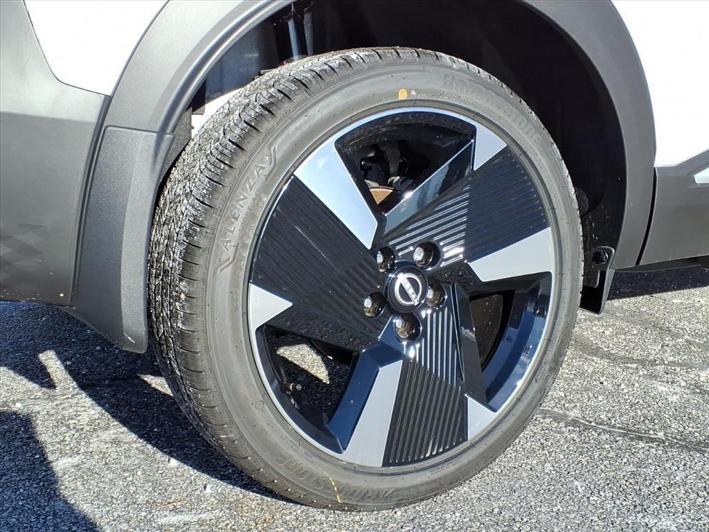 new 2026 Nissan Kicks car, priced at $30,330