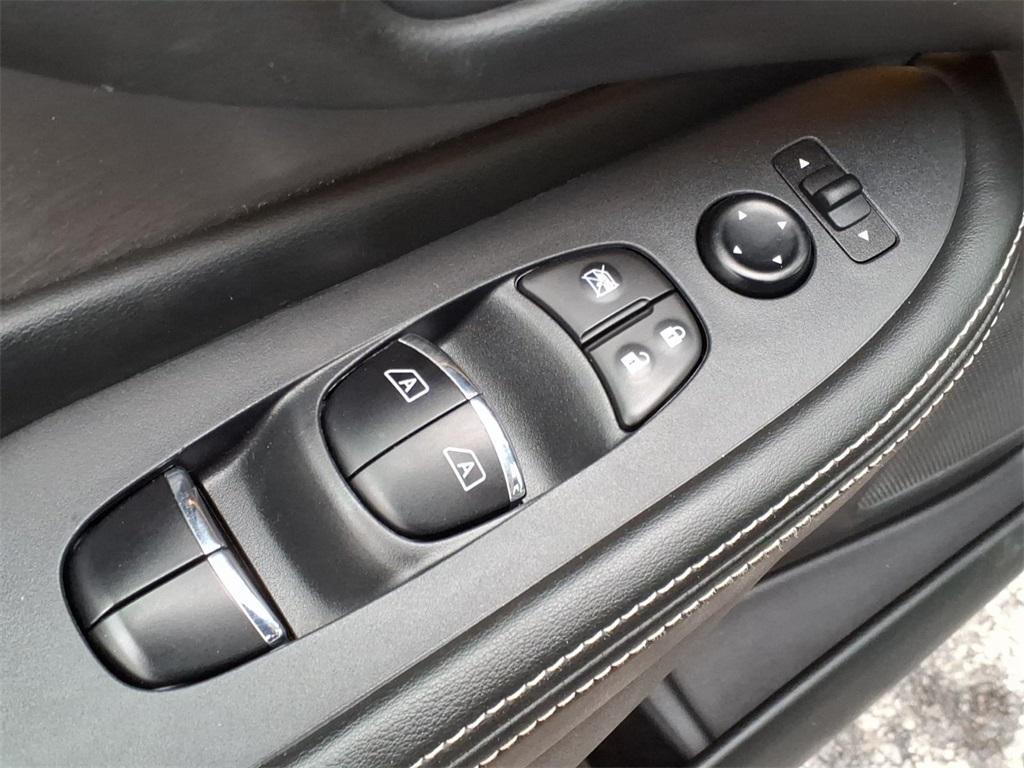 used 2023 Nissan Murano car, priced at $22,100