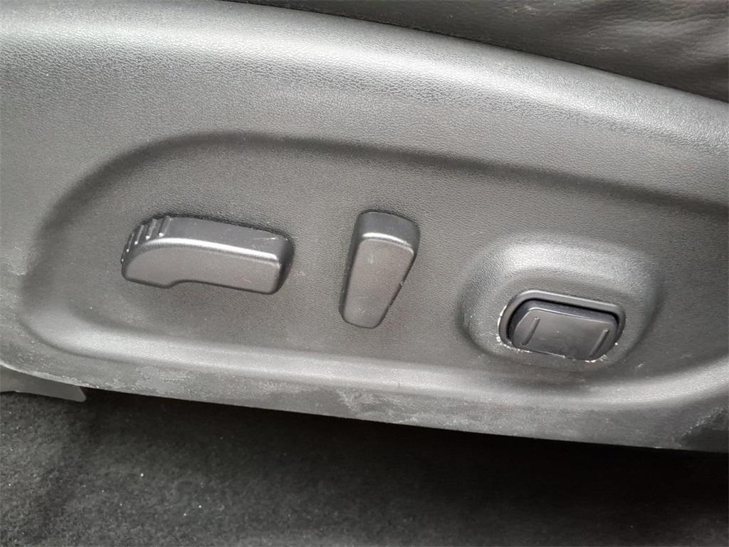 used 2023 Nissan Murano car, priced at $22,100