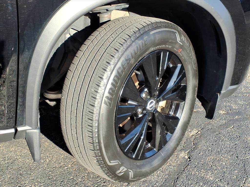 used 2023 Nissan Rogue car, priced at $22,834