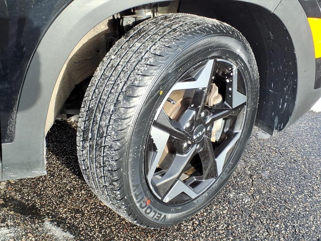 used 2024 Kia Seltos car, priced at $20,548