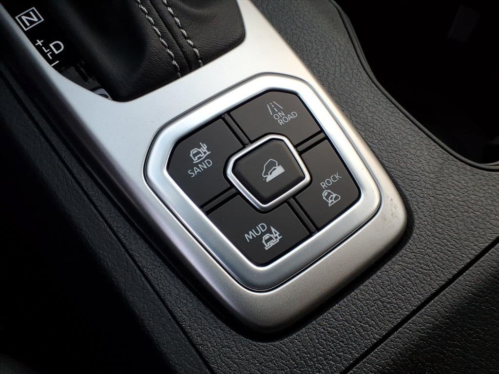 new 2026 Nissan Frontier car, priced at $40,850